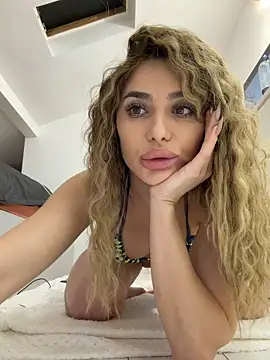 KaseyQuinn_'s cam snapshot