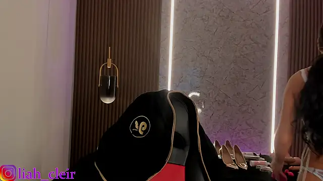 liah_cleir's cam snapshot