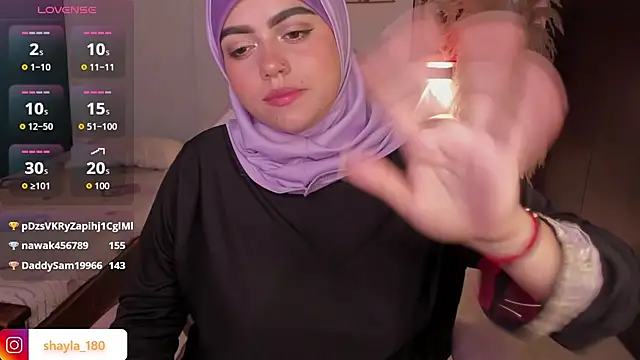 shayla_18 live sex cam