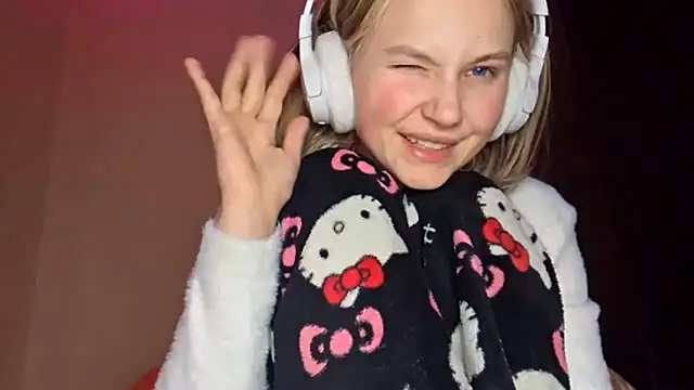 KarinRobertson live sex cam