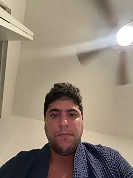 elwhite1996 live sex cam