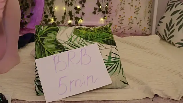 MonicaAsis's cam snapshot