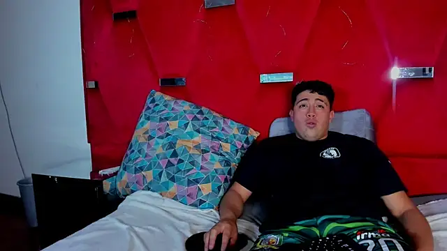 Emmaanddarling live sex cam