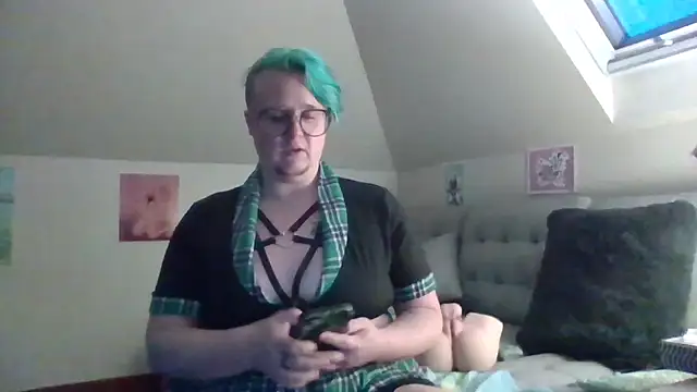 queerlyjaz live sex cam