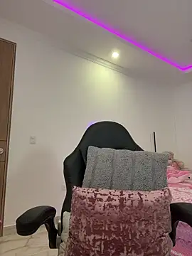 MissBecka_ live sex cam