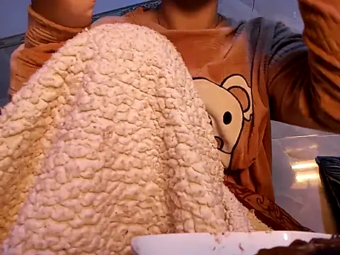 Sellena2's cam snapshot