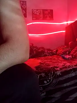 London-baibi's cam snapshot