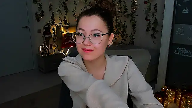 SereneFlame's cam snapshot