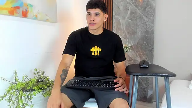 Justin_mack's cam snapshot