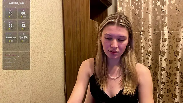 SkyeDavis's cam snapshot