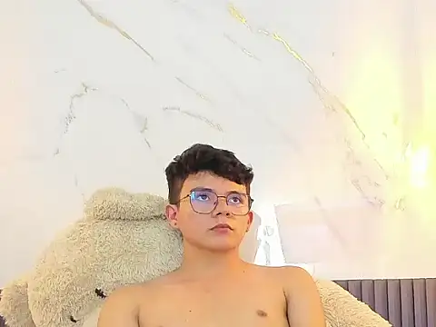 AndyFame1's cam snapshot