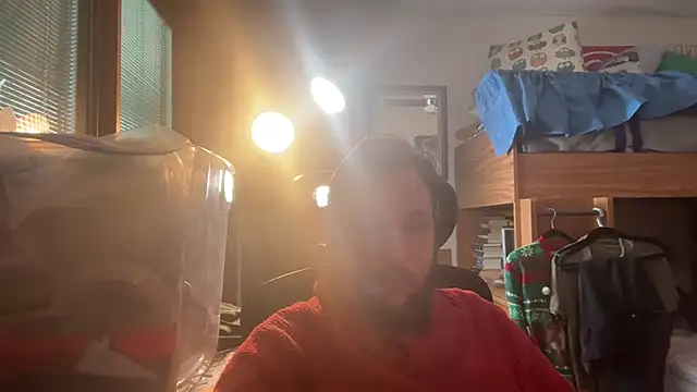 adambombs07's cam snapshot