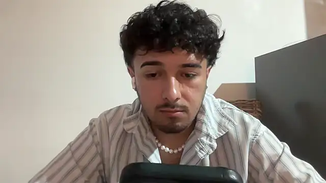 Gorillabutt1414's cam snapshot