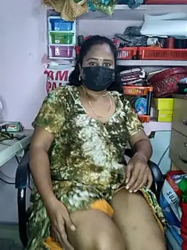 Tamil_devagi's cam snapshot