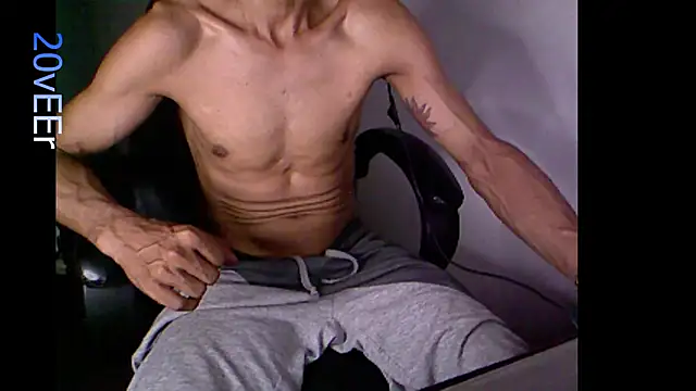 20vEEr live sex cam
