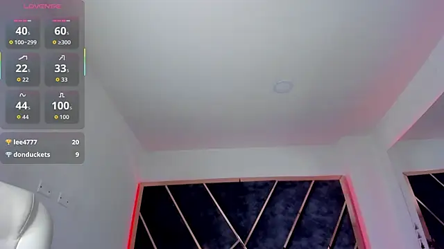 SusanaHenao live sex cam