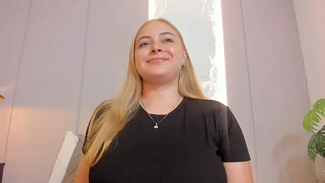 lena_jhons's cam snapshot