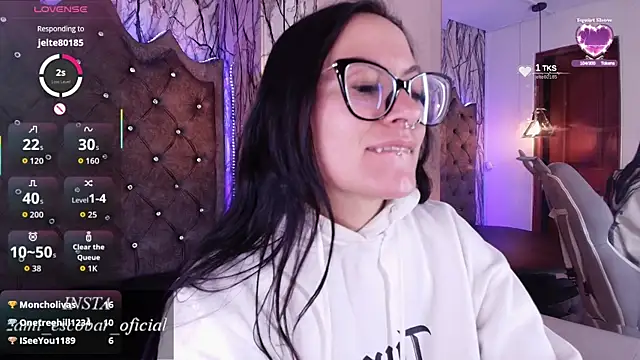 Zami_Escobar_of's cam snapshot