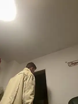 Toyjungee's cam snapshot