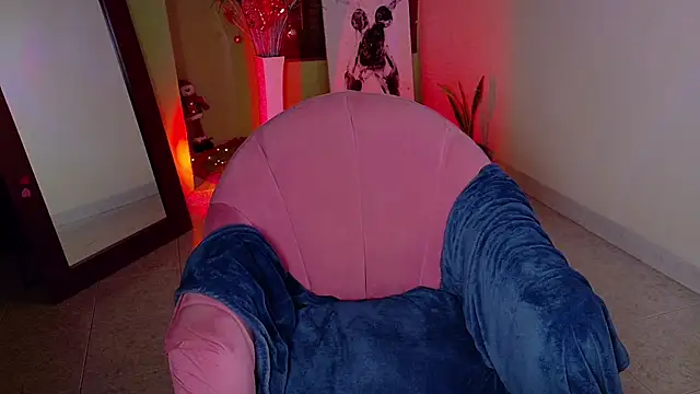 Emma__Blanco's cam snapshot