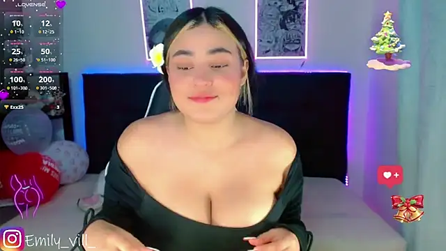 Emily_vill's cam snapshot