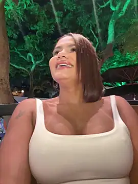 Irina_Velvett's cam snapshot