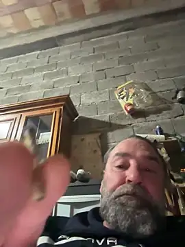 ros217's cam snapshot