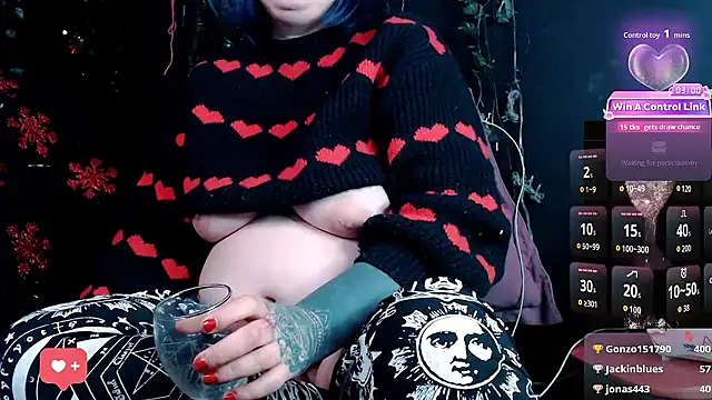 Psychobitch7 live sex cam