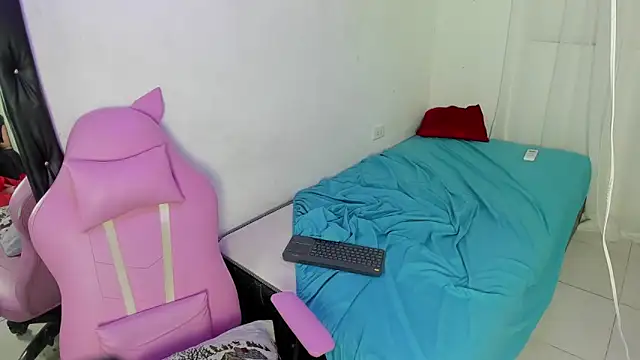 Laura_and_Kevin live sex cam