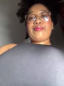 Yera_brown69 live sex cam