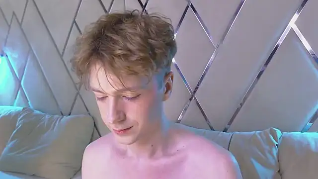 Paul_Holt live sex cam