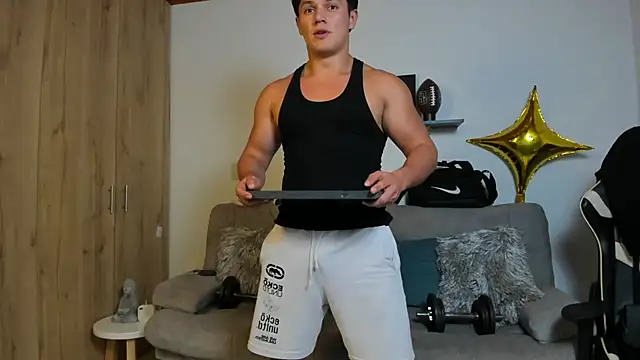 julian_wallace live sex cam