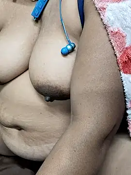 Queen_washna1 live sex cam