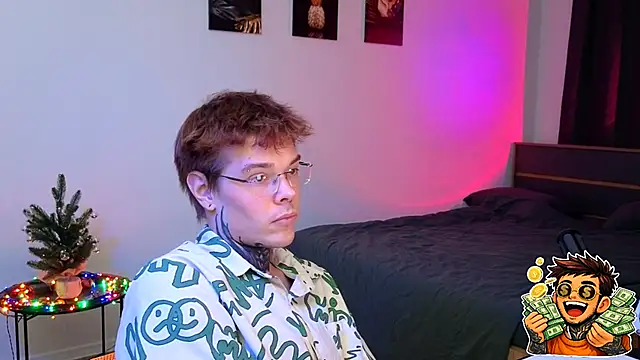 DENIS_HERE's cam snapshot