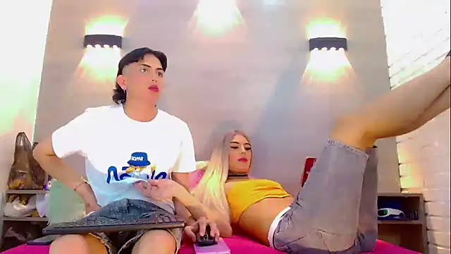 Daniela_Pink_ live sex cam