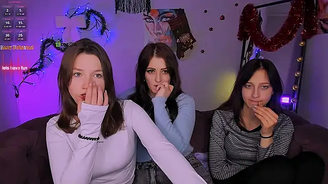 catherine_kitty's cam snapshot