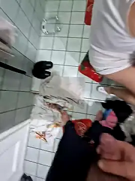 Gig-Anna's cam snapshot