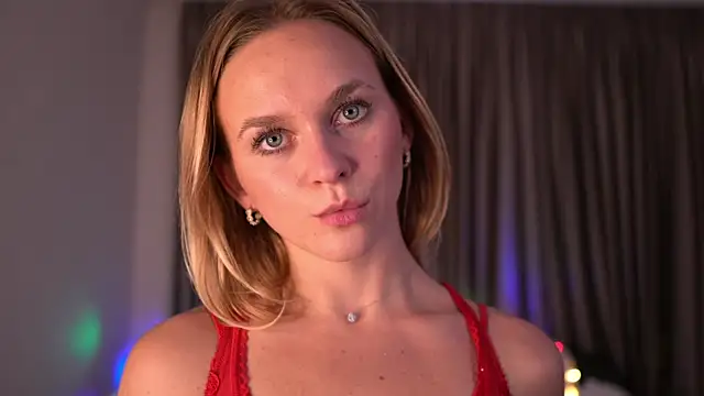 Ellis_Moonlite's cam snapshot