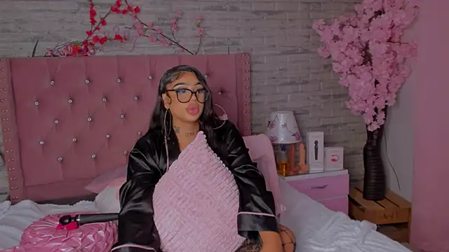 Mia_Jansen live sex cam