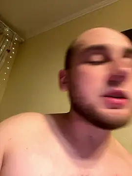 LuckyGirlfriends live sex cam