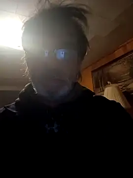 OralDesires2's cam snapshot