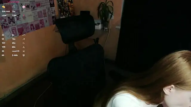 Alice_ShyFox's cam snapshot