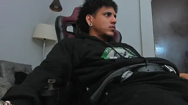 Xfire_boy69 live sex cam