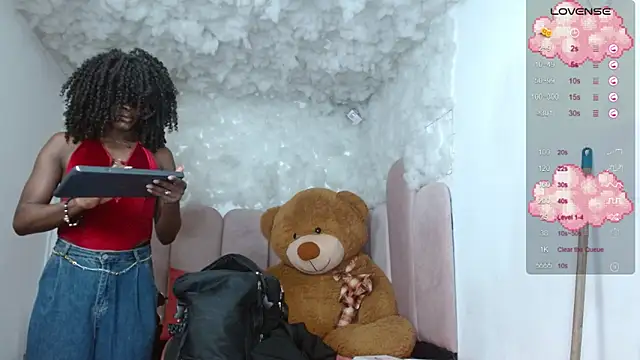 puca_ebony live sex cam