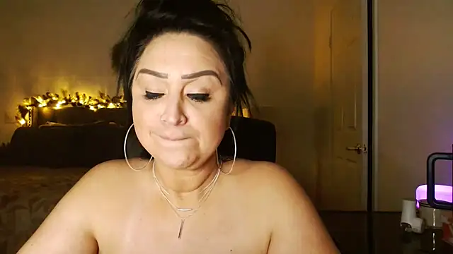 AlyssiaAmoreXO's cam snapshot