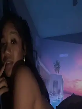 Ahlanacherae_creamz's cam snapshot