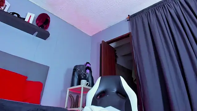 Coco_Kiss's cam snapshot