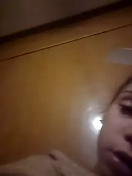 carmelbbyx22's cam snapshot