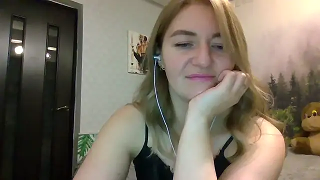 CandyOLimeX's cam snapshot