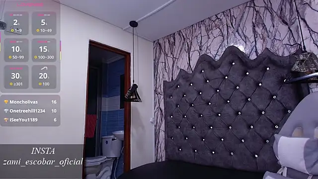 Zami_Escobar_of's cam snapshot